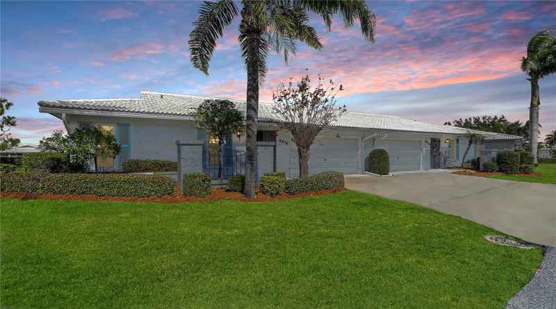 6810 9TH AVE W