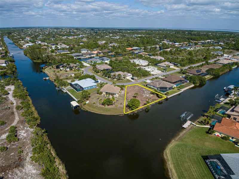 15304 HENNIPEN CIR