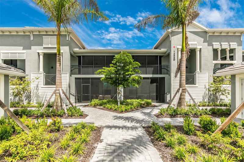 12580 GALAPAGOS CT #201