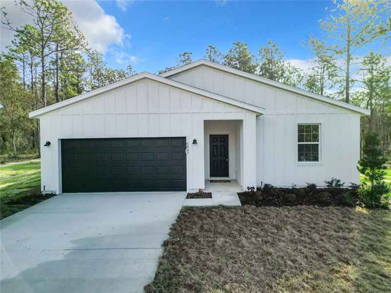 17 MALAUKA CIR