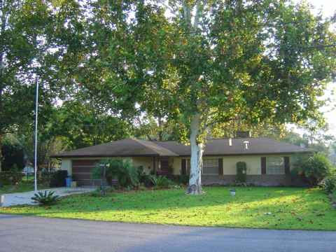 1333 N FOWLER DR