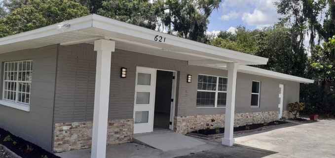 621 N PARSONS AVE