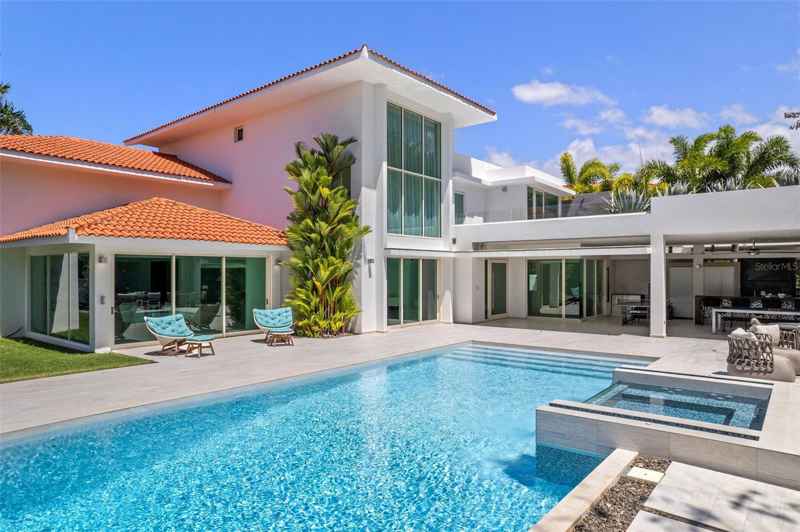 336 DORADO BEACH EAST