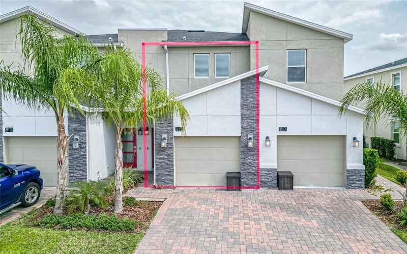 815 OCEAN COURSE AVE #815