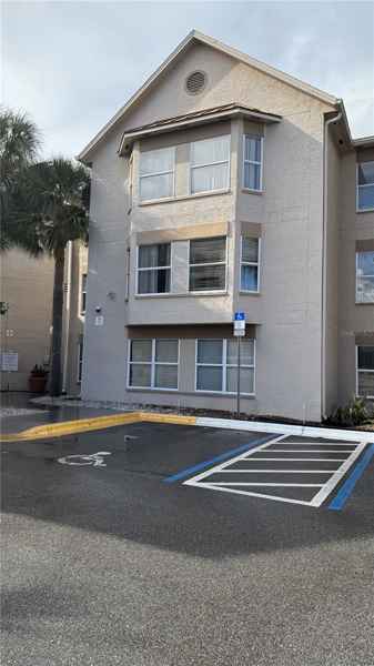 3100 PARKWAY BLVD #743