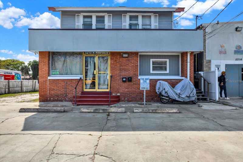 5210 N NEBRASKA AVE