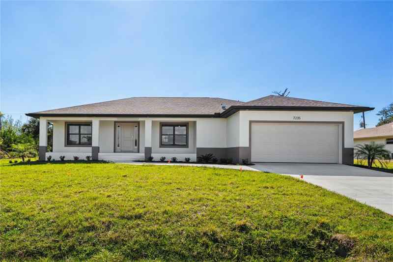 7235 PEACOCK LN